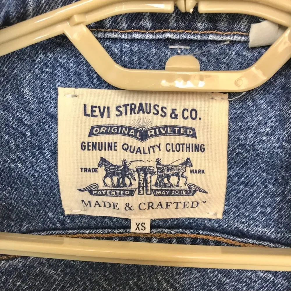 Levi's NWT Denim Trucker Jacket Crafted Oversized Inside Out XS/S